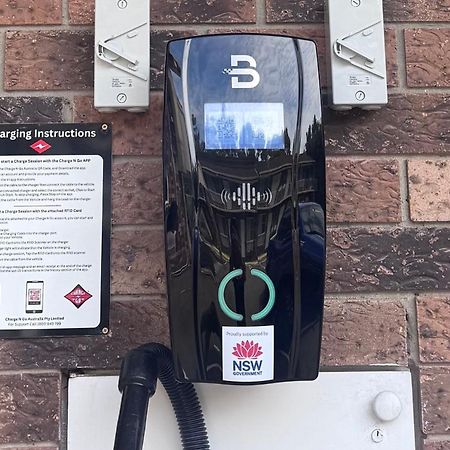 Gosford Palms Motor Inn Экстерьер фото