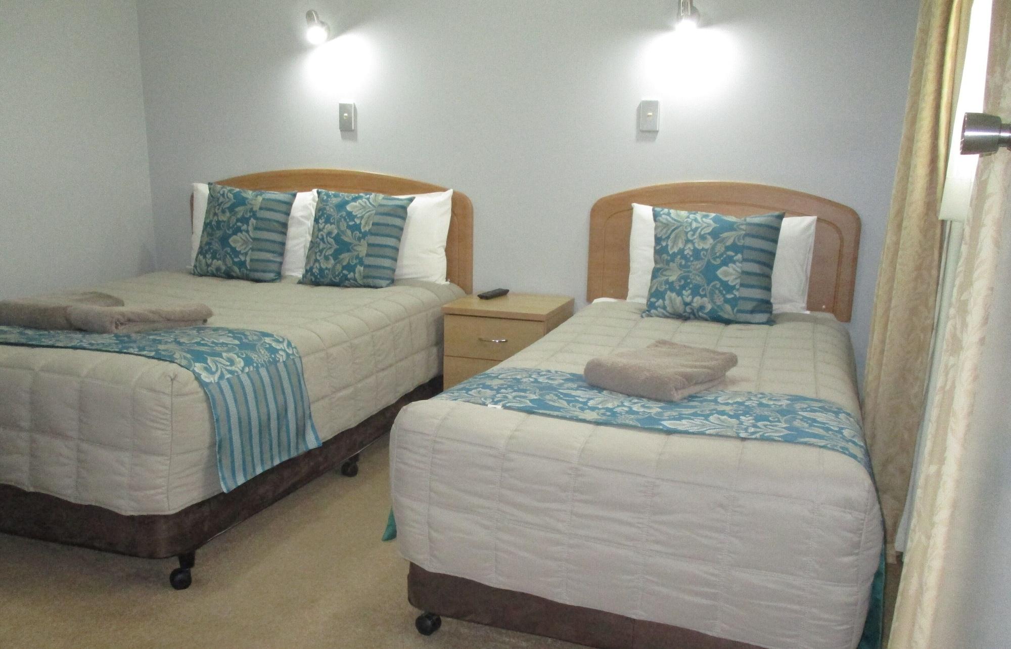 Gosford Palms Motor Inn Экстерьер фото